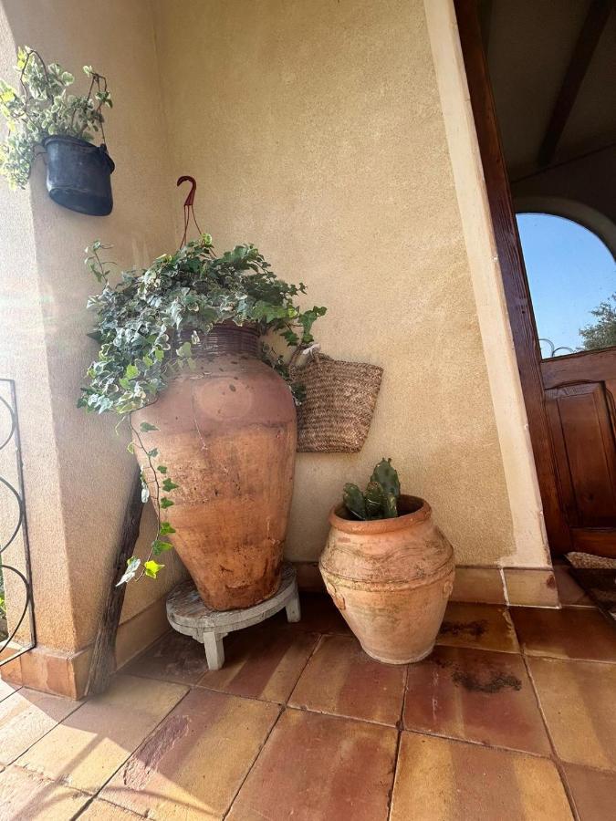 Bed and Breakfast La Finestra Sul Limone Castelvetrano Exterior foto