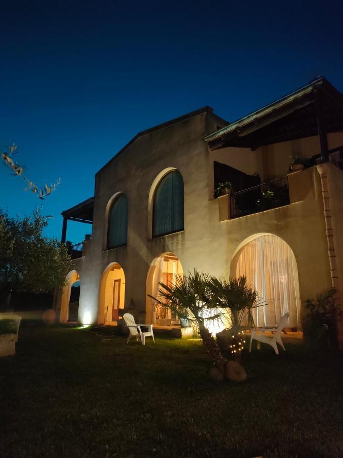 Bed and Breakfast La Finestra Sul Limone Castelvetrano Exterior foto