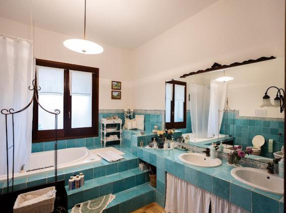 Bed and Breakfast La Finestra Sul Limone Castelvetrano Exterior foto